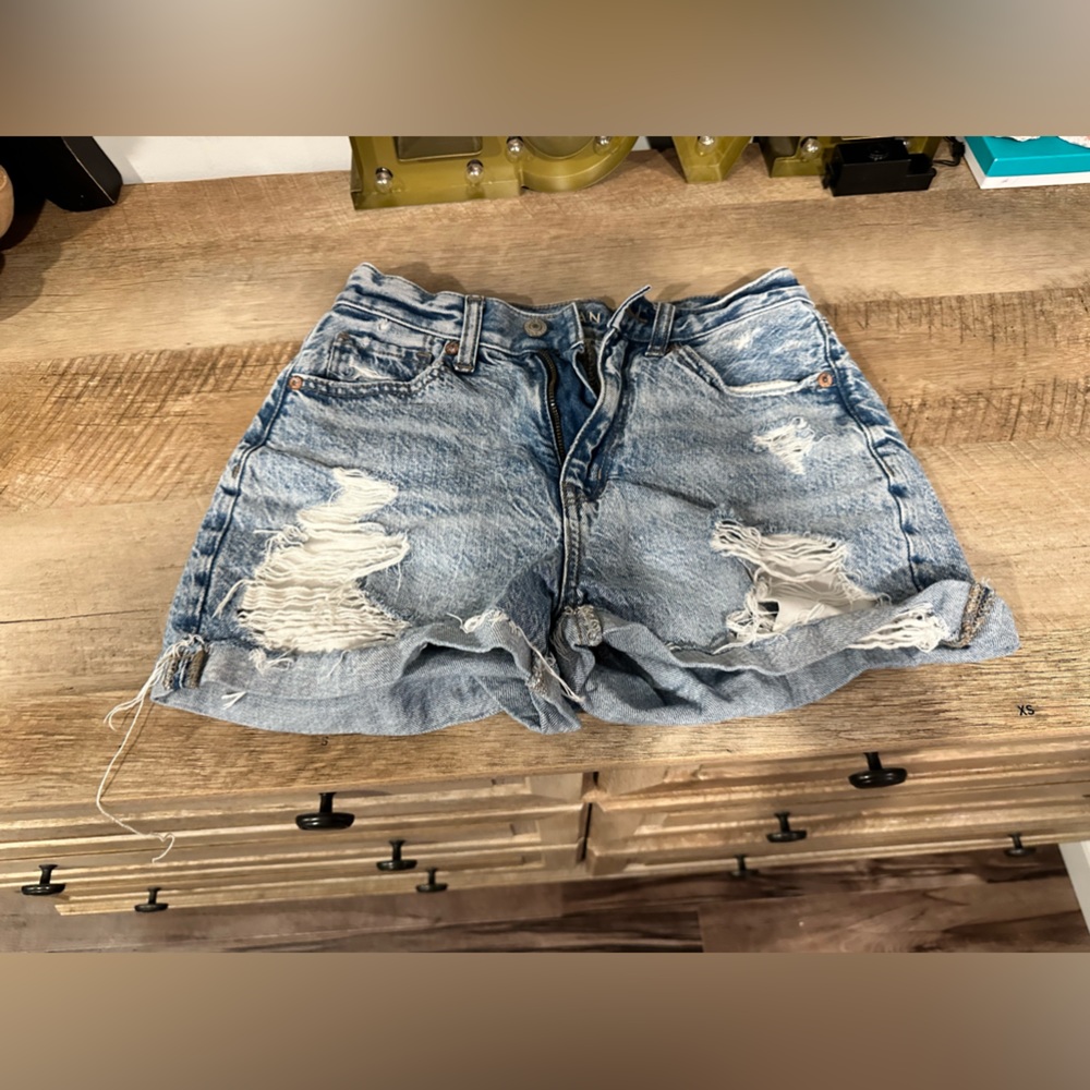 American Eagle Jean Shorts, 00.